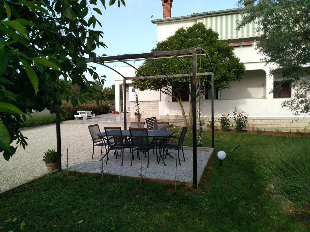Apartment Vesna Veleniki Экстерьер фото